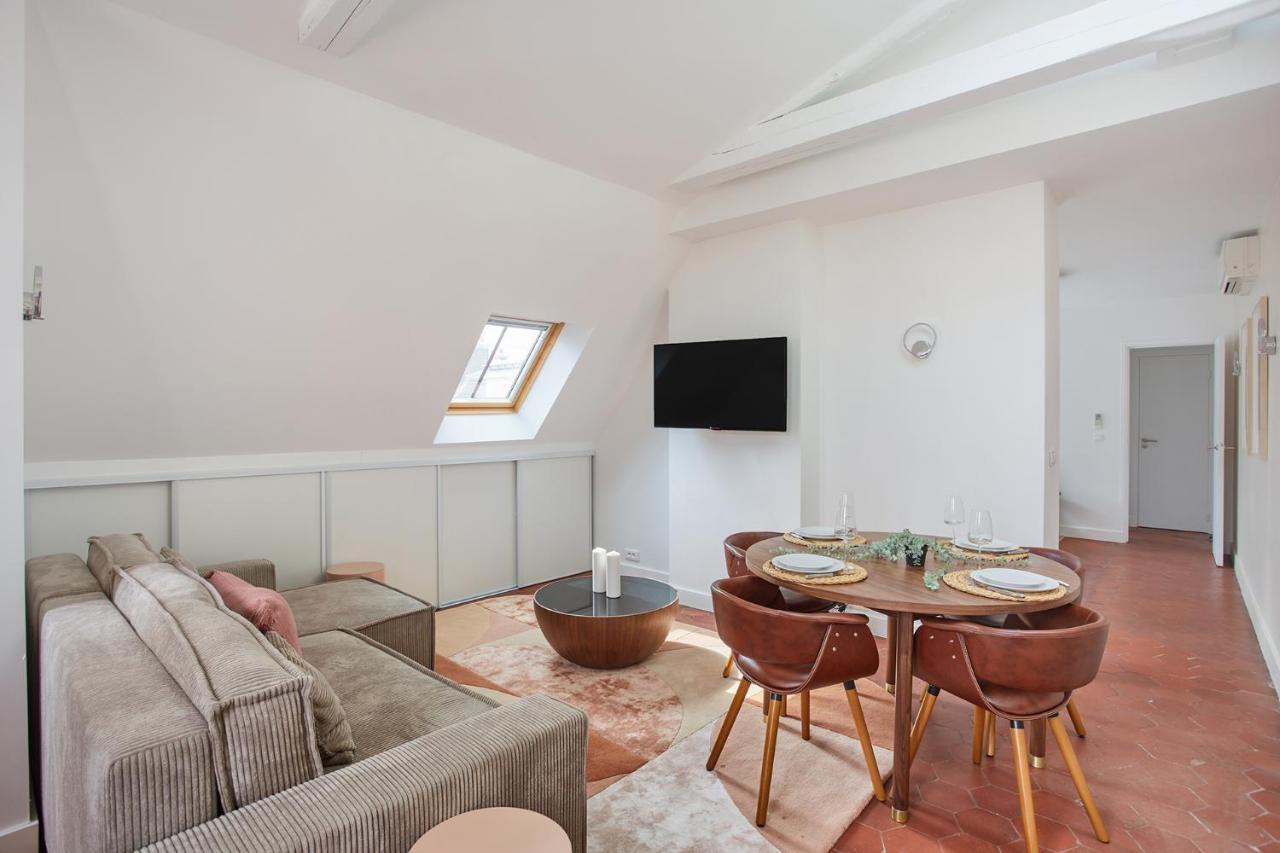 Apartement Montaigne George V By Studio Prestige Paříž Exteriér fotografie